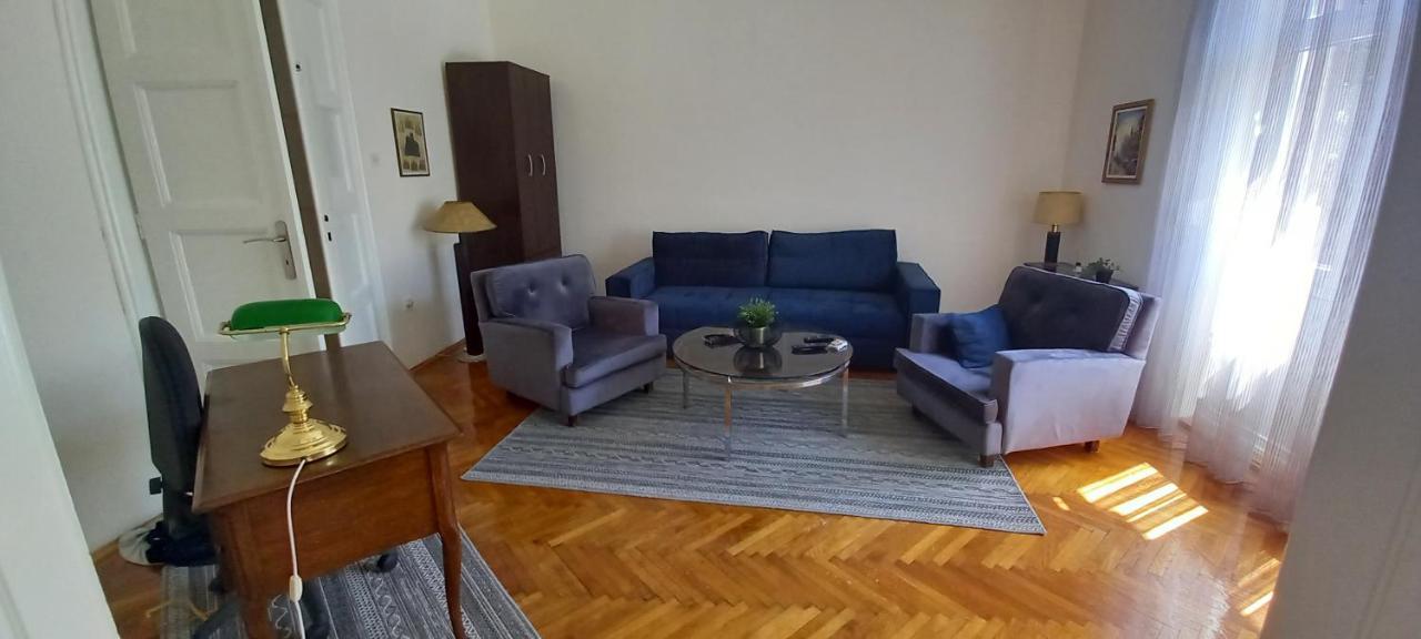 Bohemian Apartment Belgrade Luaran gambar